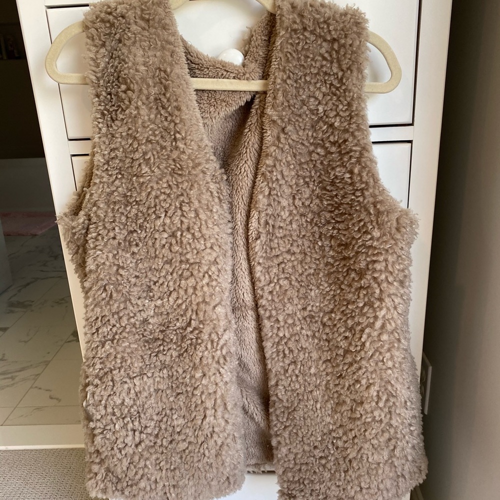 Faux fur vest